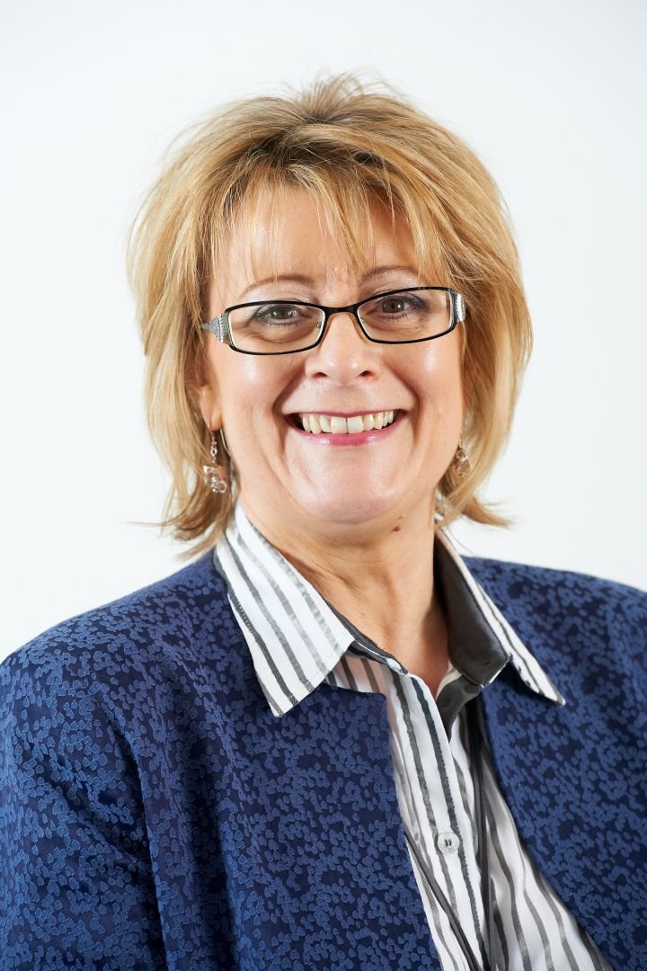 Helen Hirst.jpg