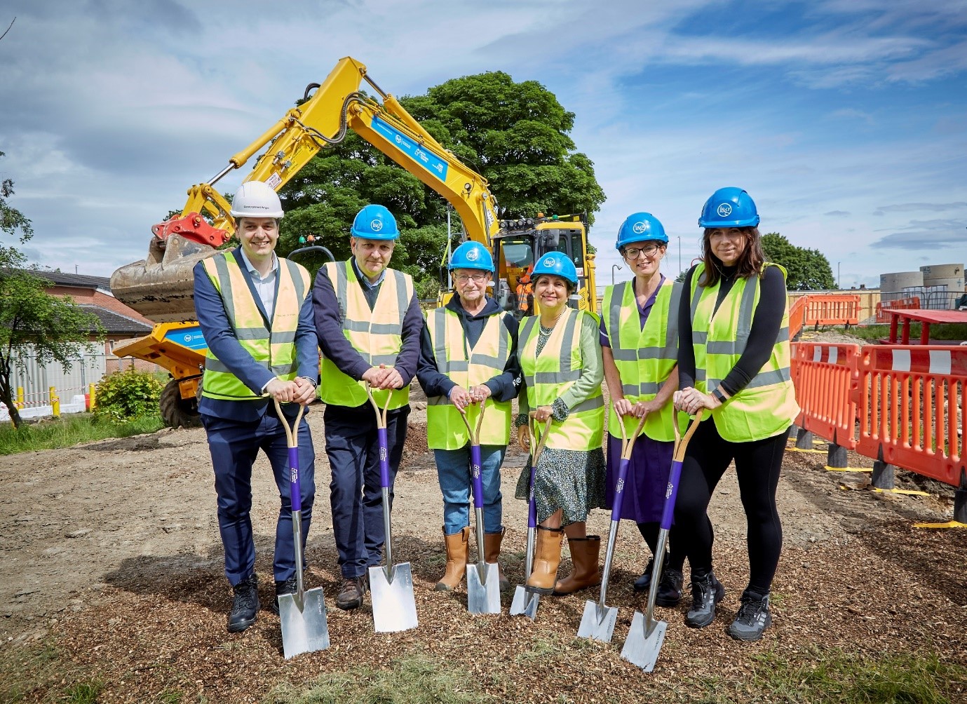 Groundbreaking the Rob Burrow Centre for MND