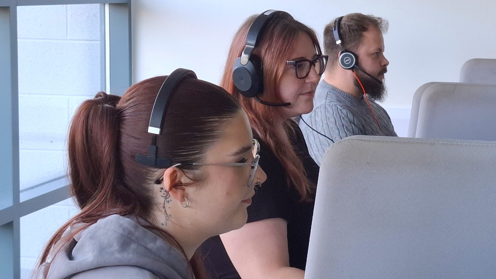 NHS 111 call handlers